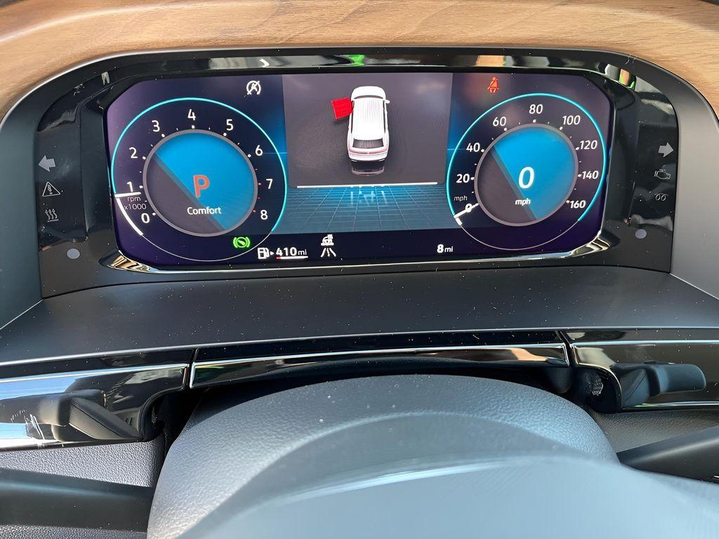 new 2026 Volkswagen Atlas car, priced at $46,685