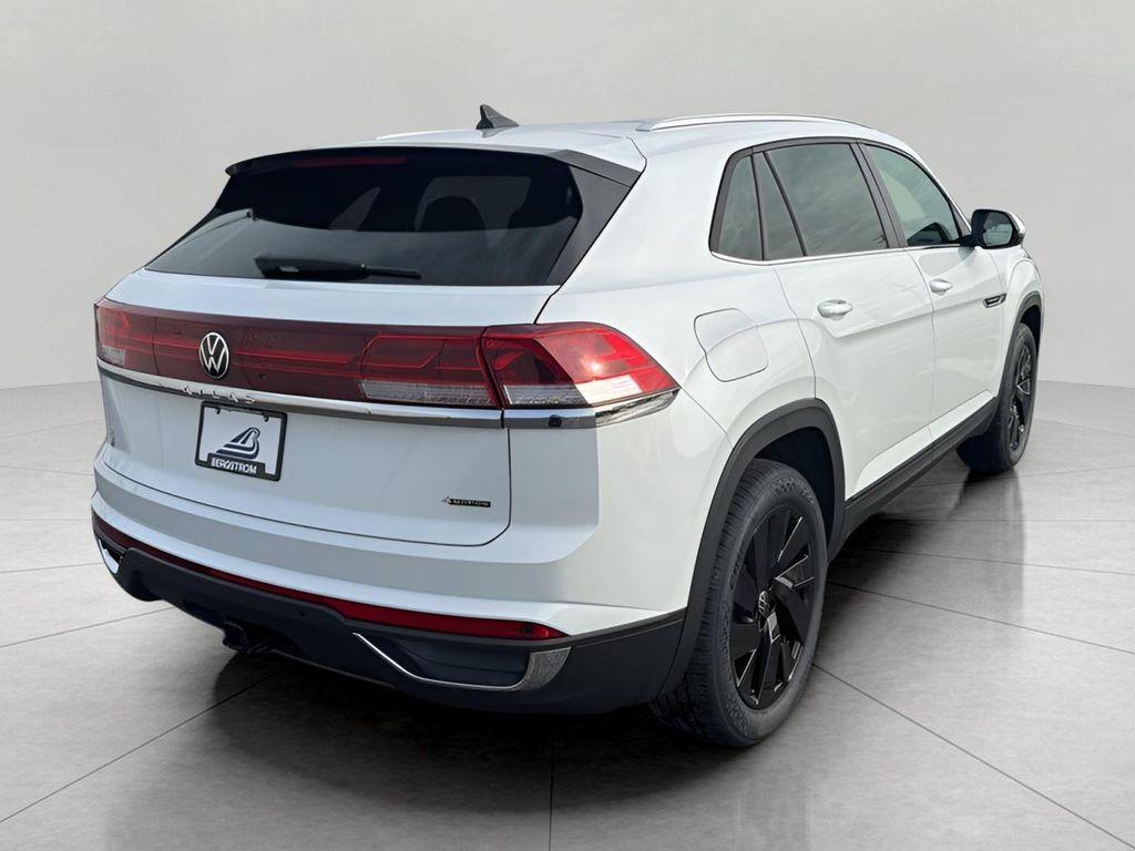 new 2026 Volkswagen Atlas Cross Sport car, priced at $47,123