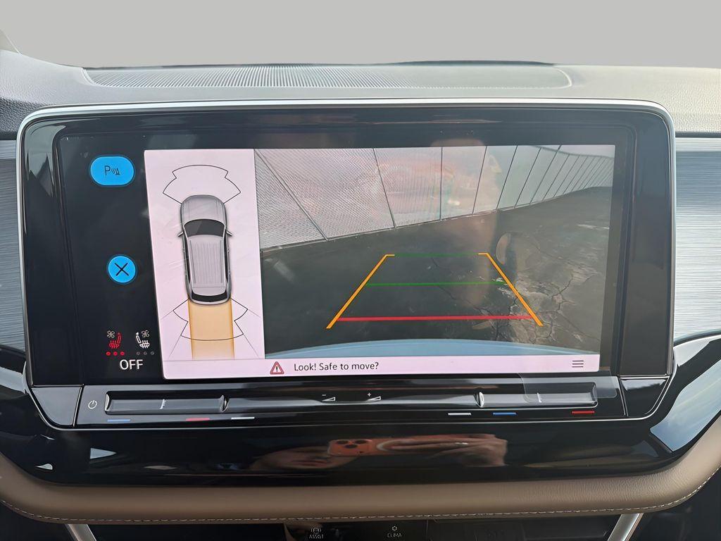 new 2026 Volkswagen Atlas Cross Sport car, priced at $47,123