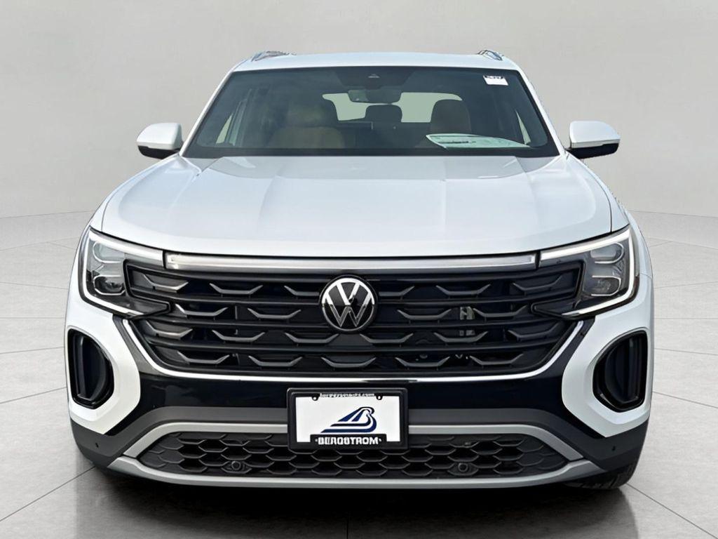 new 2026 Volkswagen Atlas Cross Sport car, priced at $47,123