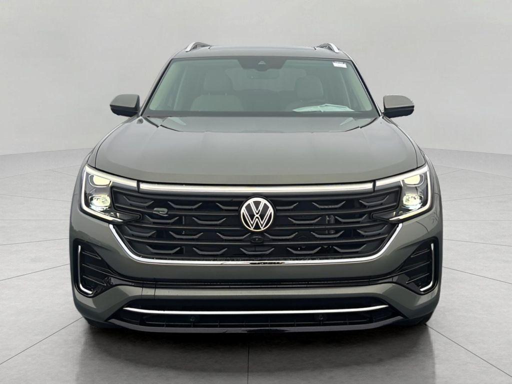new 2026 Volkswagen Atlas car, priced at $55,474