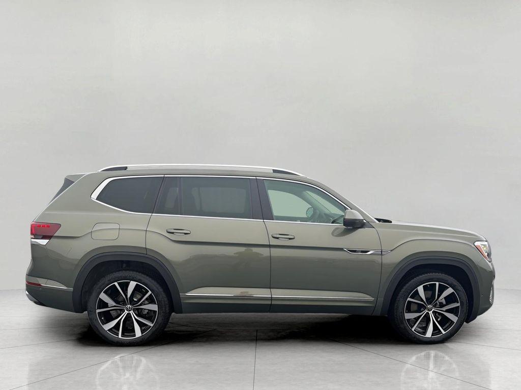 new 2026 Volkswagen Atlas car, priced at $55,474