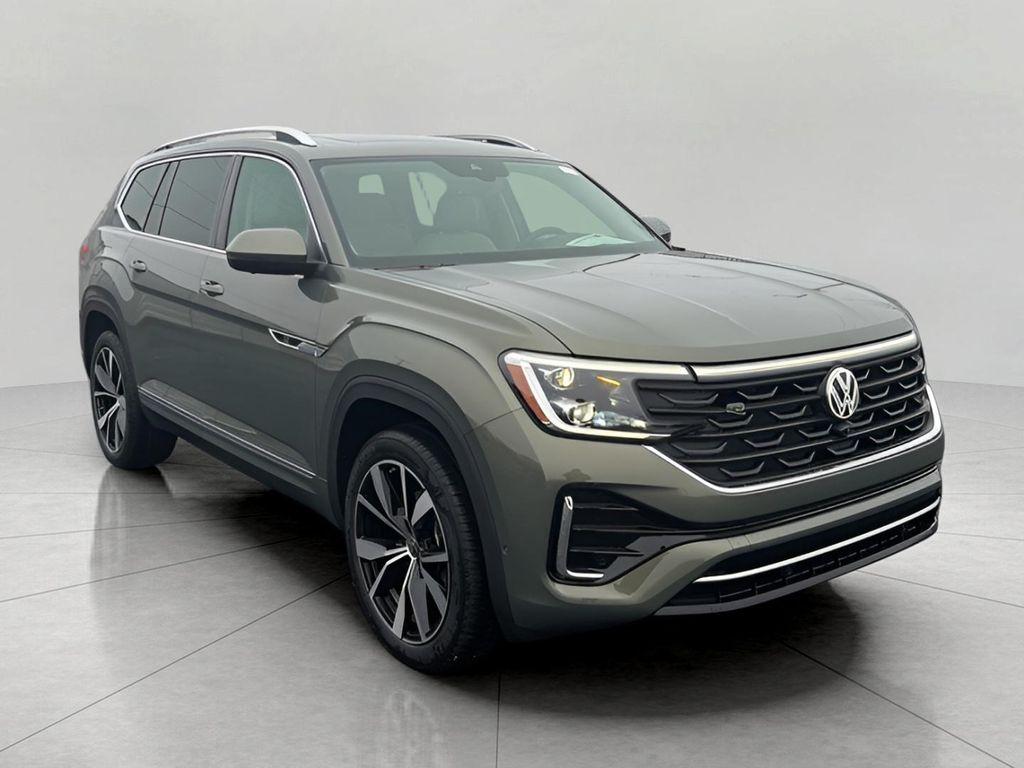 new 2026 Volkswagen Atlas car, priced at $55,474