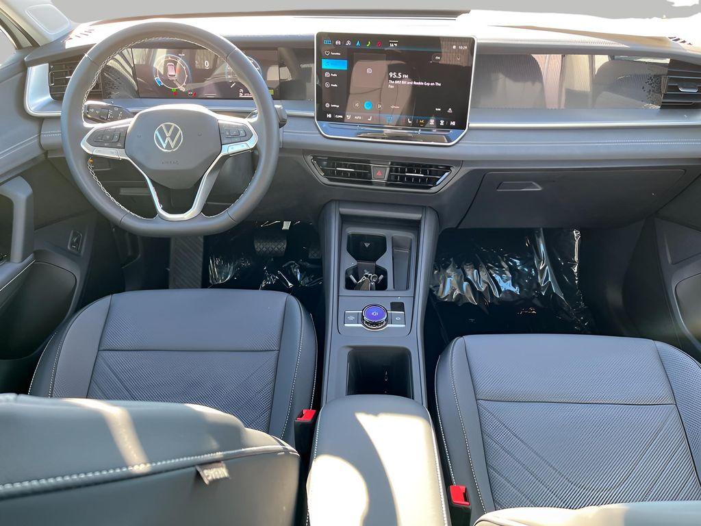 new 2025 Volkswagen Tiguan car, priced at $35,966