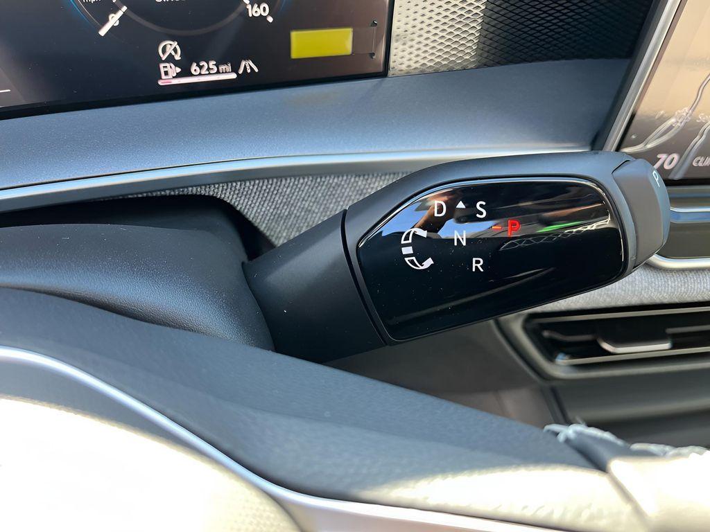 new 2025 Volkswagen Tiguan car, priced at $31,405