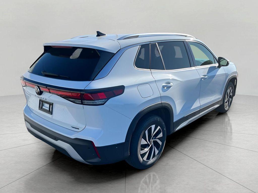 new 2025 Volkswagen Tiguan car, priced at $31,405