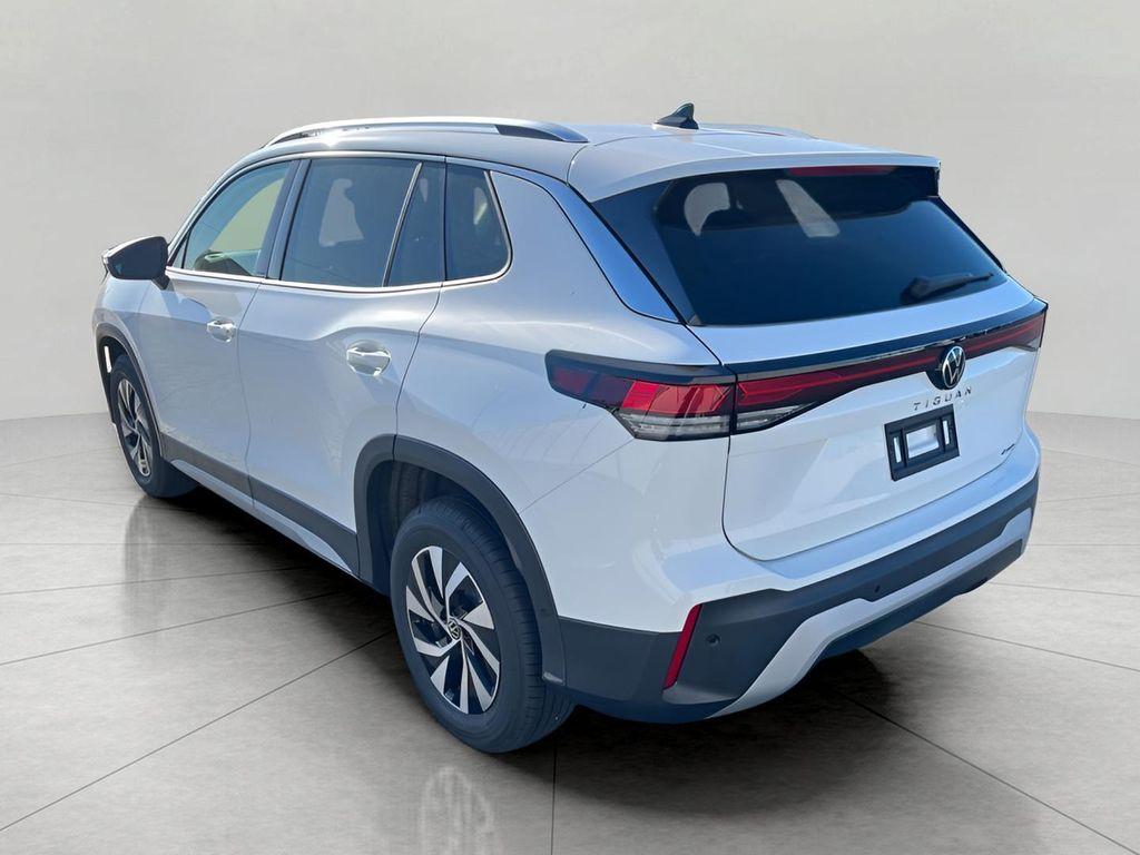 new 2025 Volkswagen Tiguan car, priced at $31,405