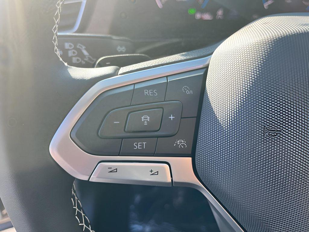 new 2026 Volkswagen Atlas car, priced at $48,315