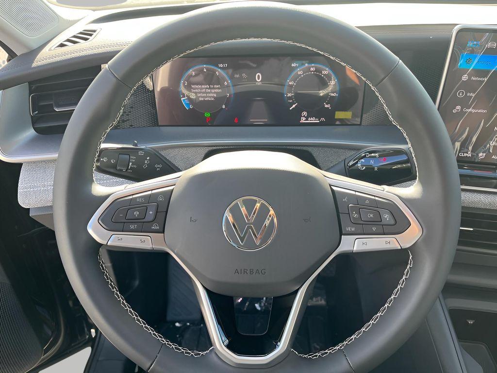 new 2025 Volkswagen Tiguan car, priced at $31,256