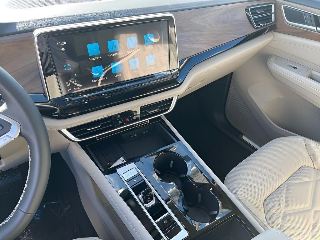 new 2026 Volkswagen Atlas car, priced at $48,240