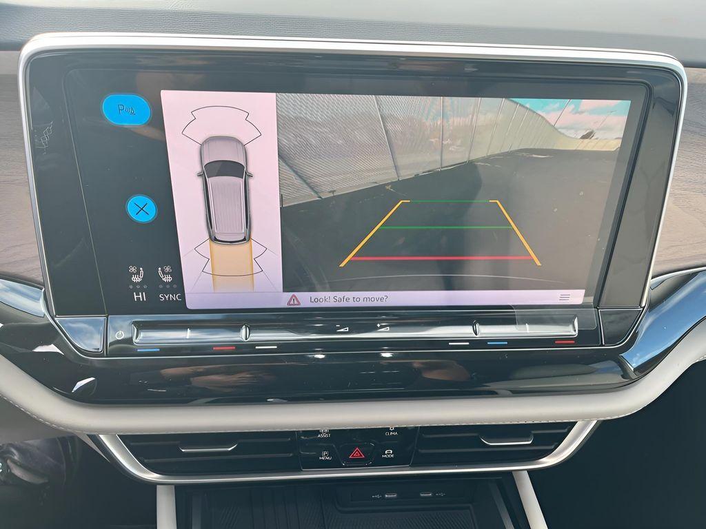 new 2026 Volkswagen Atlas car, priced at $47,722