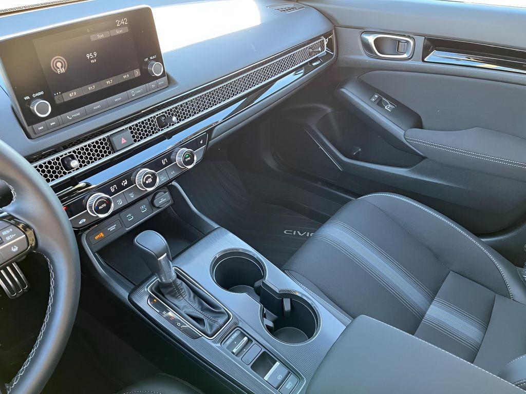 used 2025 Honda Civic Hybrid car, priced at $27,865