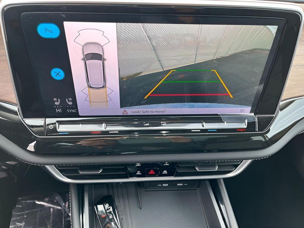 new 2026 Volkswagen Atlas car, priced at $47,642