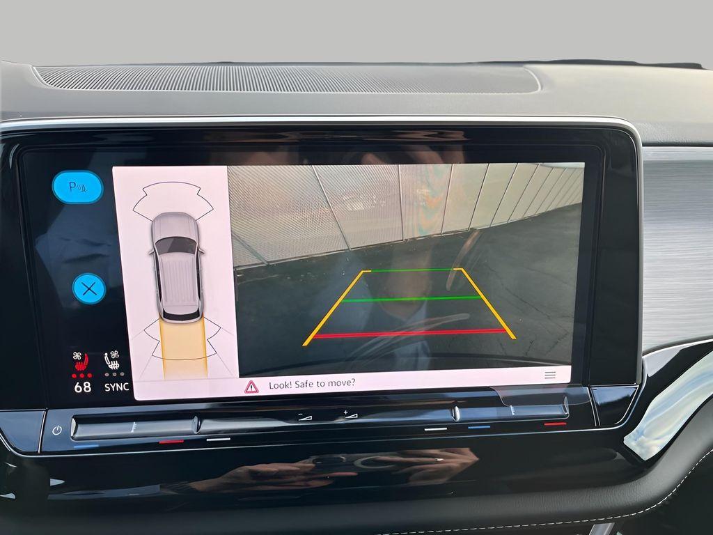 new 2026 Volkswagen Atlas Cross Sport car, priced at $45,845