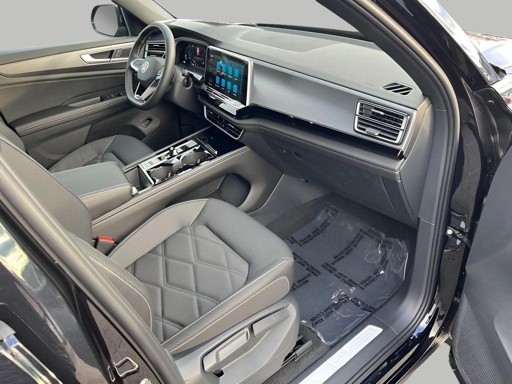 new 2026 Volkswagen Atlas Cross Sport car, priced at $45,845