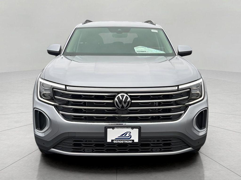 new 2026 Volkswagen Atlas car, priced at $45,682