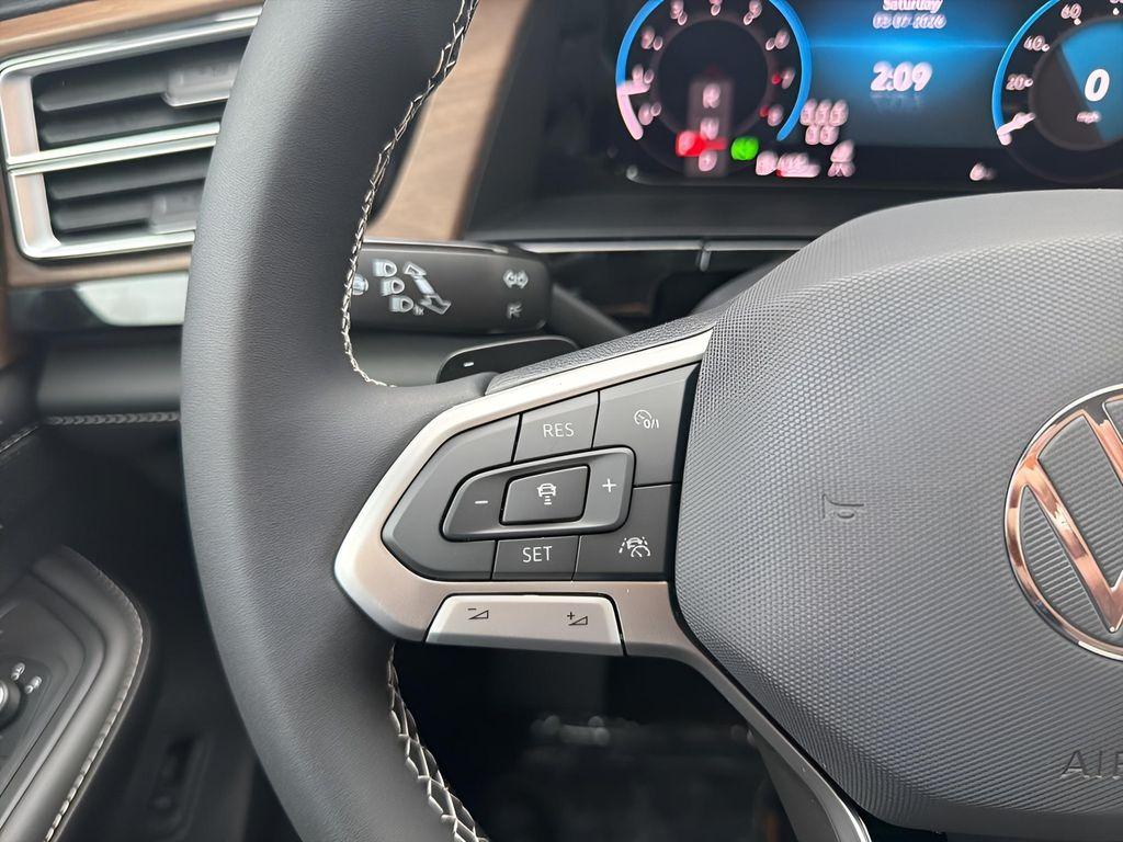 new 2026 Volkswagen Atlas car, priced at $45,682