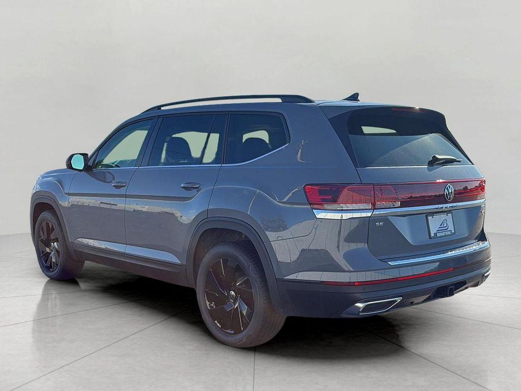 new 2026 Volkswagen Atlas car, priced at $49,301