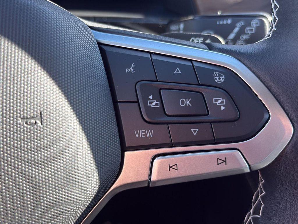 new 2026 Volkswagen Atlas car, priced at $49,301