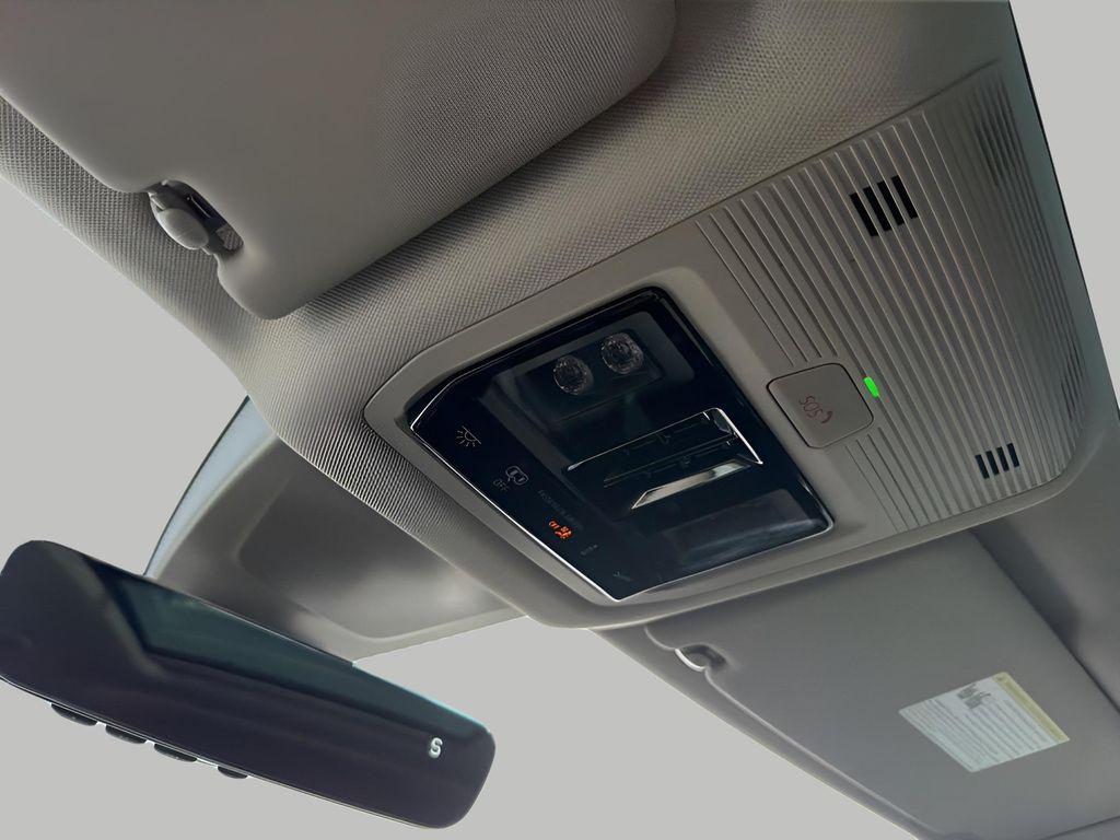 new 2026 Volkswagen Atlas car, priced at $55,911