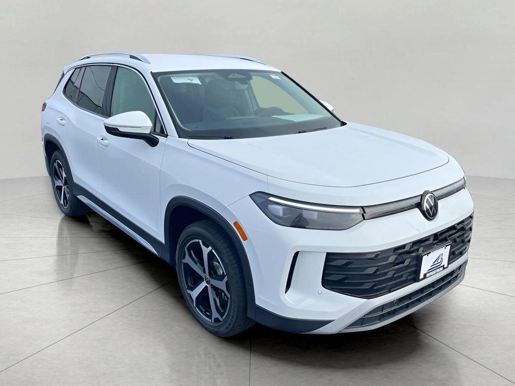 new 2025 Volkswagen Tiguan car, priced at $34,826