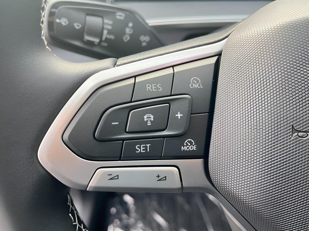 new 2025 Volkswagen Tiguan car, priced at $34,826