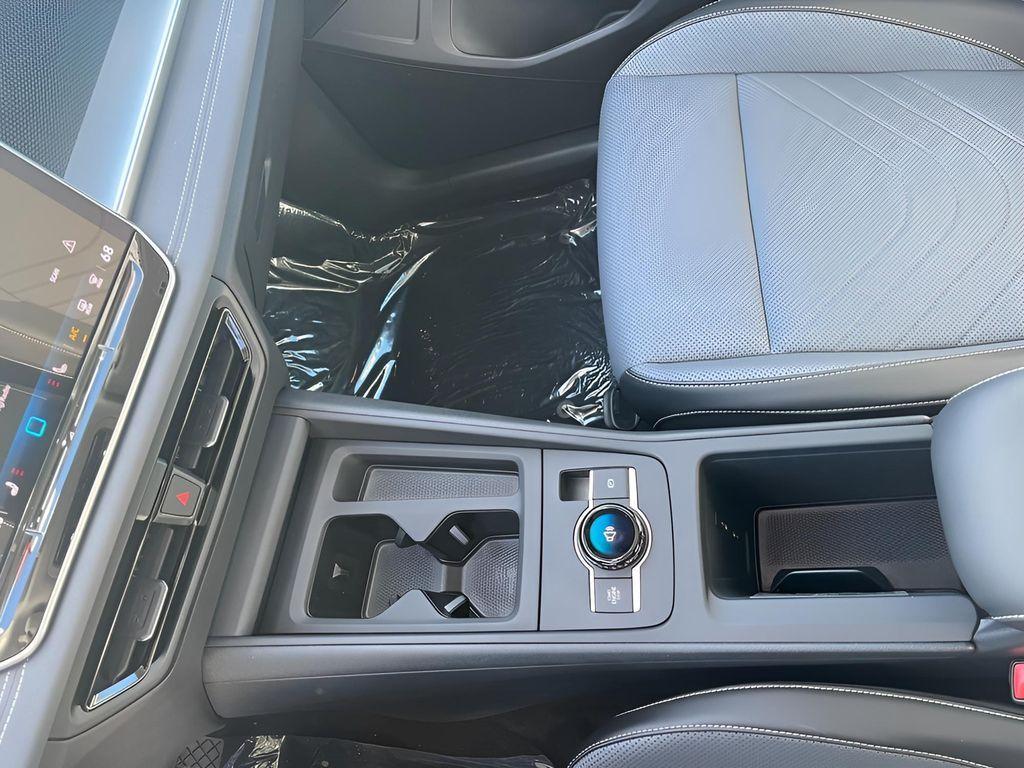 new 2025 Volkswagen Tiguan car, priced at $36,106