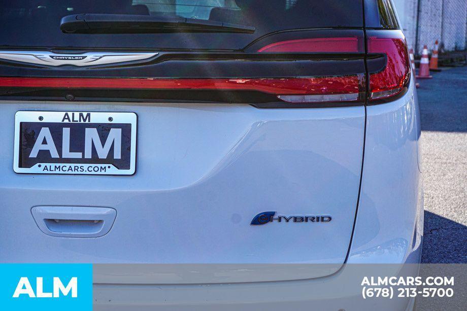 used 2023 Chrysler Pacifica Hybrid car, priced at $22,420