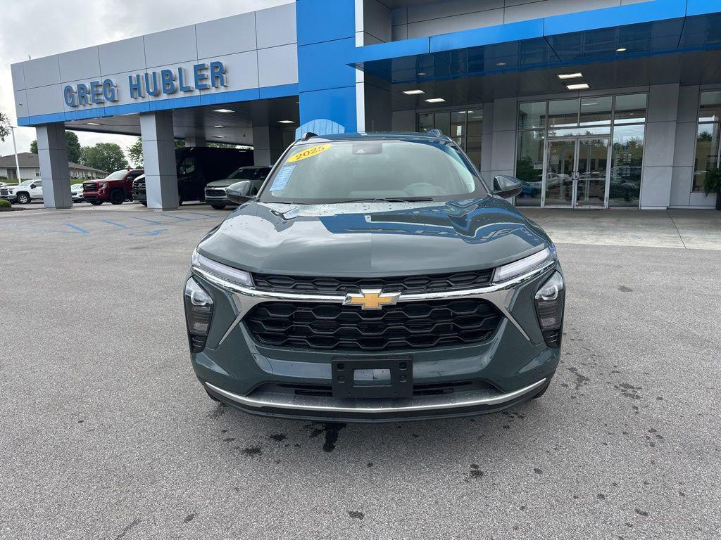 used 2025 Chevrolet Trax car, priced at $25,764