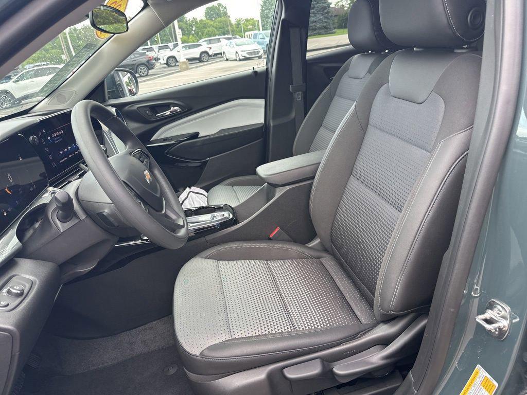 used 2025 Chevrolet Trax car, priced at $25,764