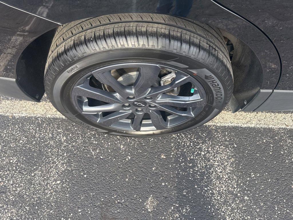 used 2024 Chevrolet Equinox car, priced at $24,082