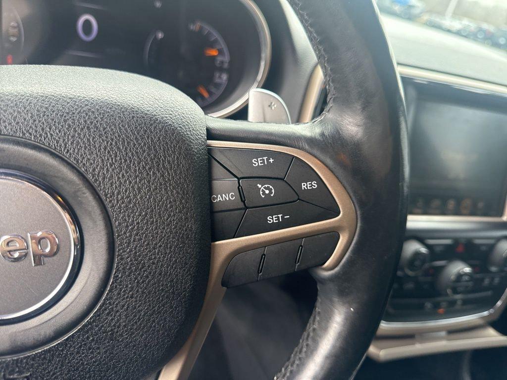 used 2014 Jeep Grand Cherokee car, priced at $11,435