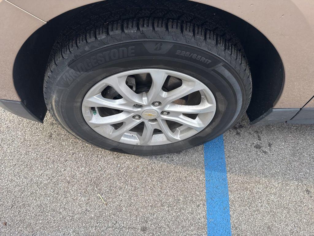 used 2019 Chevrolet Equinox car, priced at $13,507