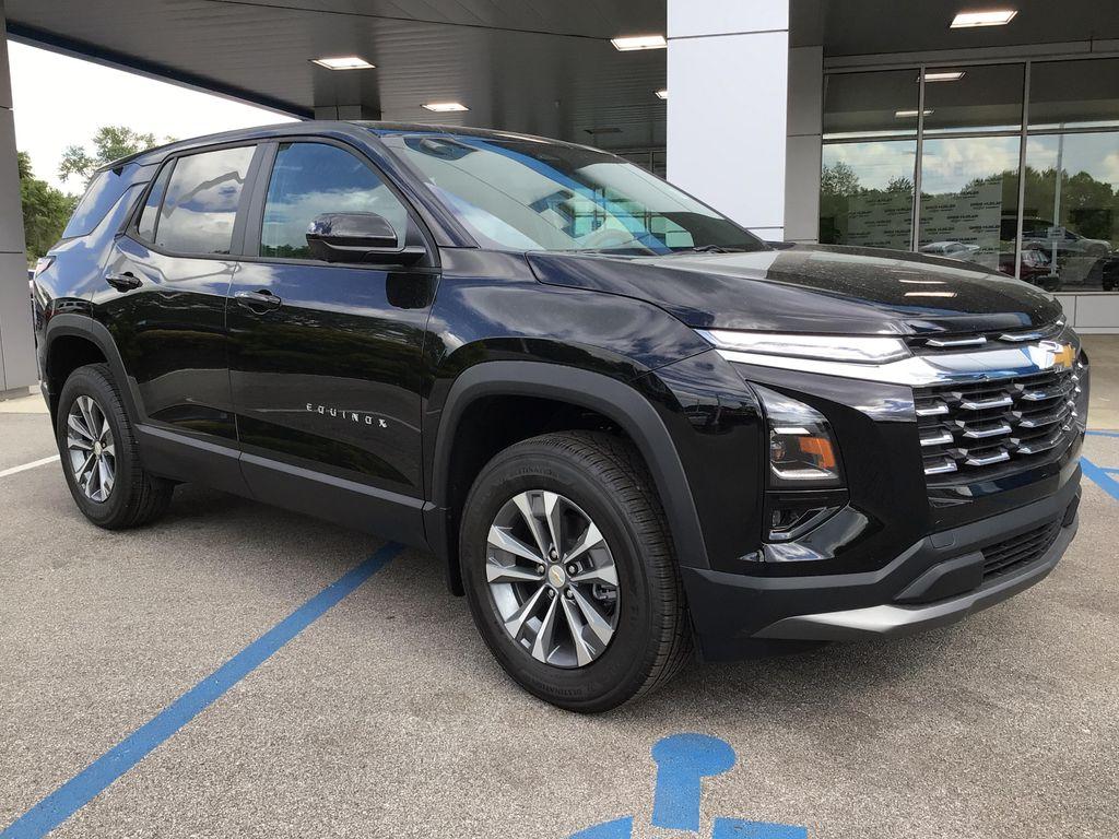 new 2026 Chevrolet Equinox car, priced at $31,790