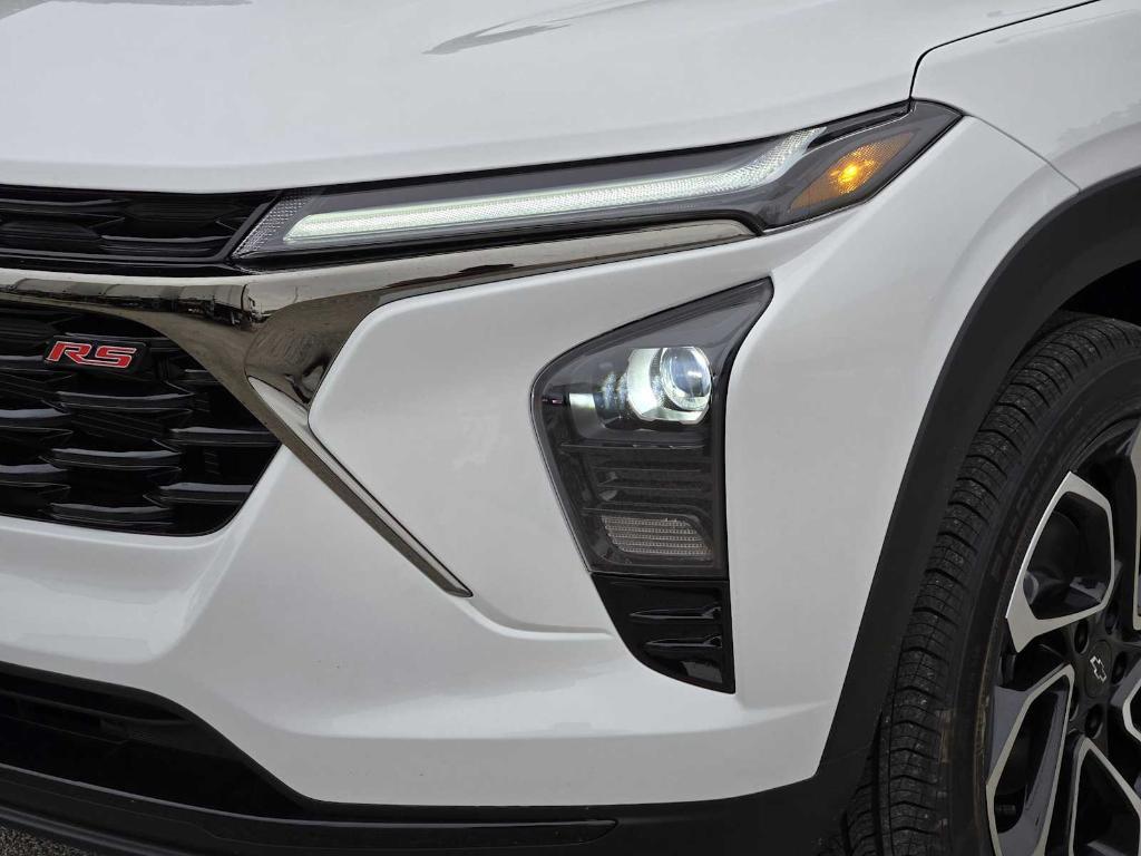 new 2026 Chevrolet Trax car, priced at $25,285