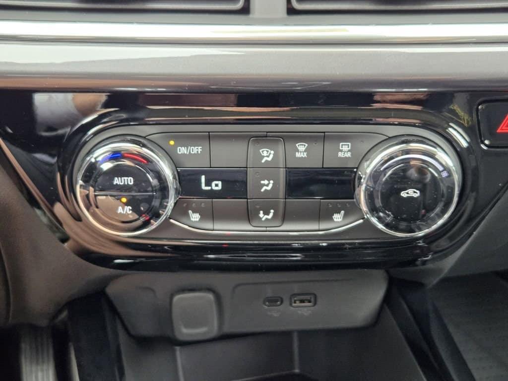 new 2026 Chevrolet Trax car, priced at $27,087