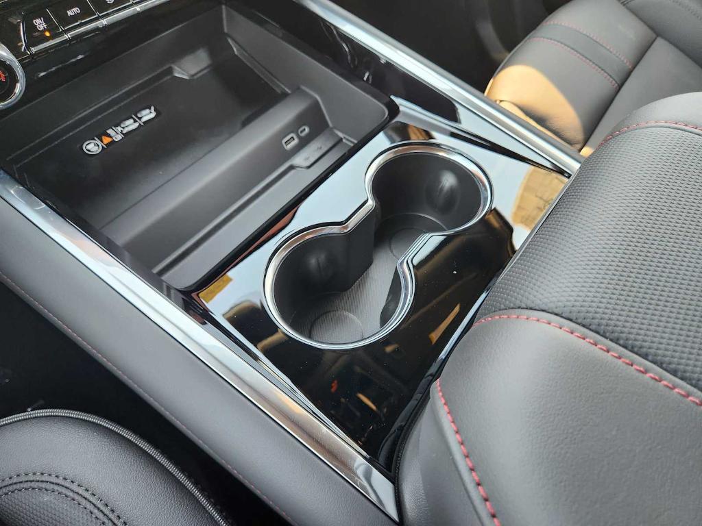 new 2026 Chevrolet Suburban car, priced at $79,714