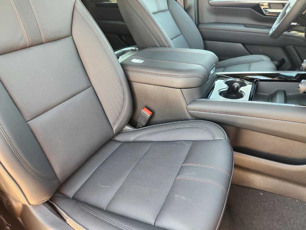 new 2026 Chevrolet Suburban car, priced at $79,714