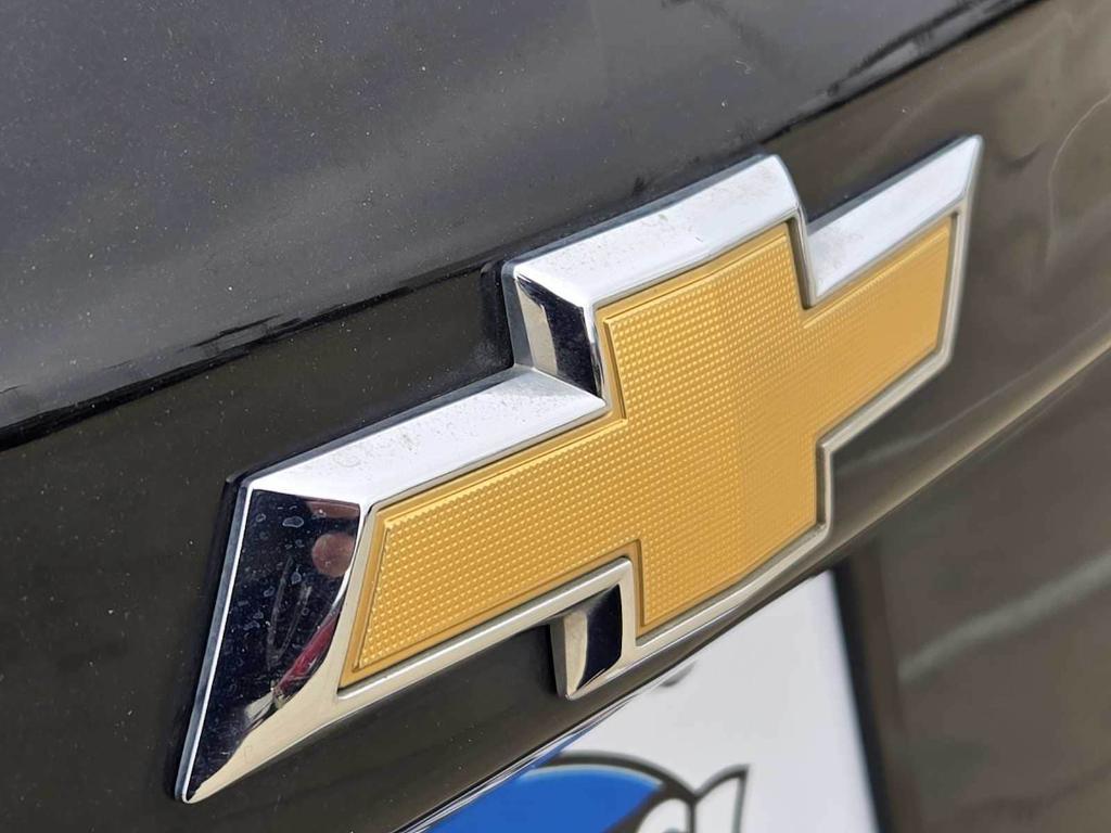 used 2020 Chevrolet Equinox car, priced at $9,877