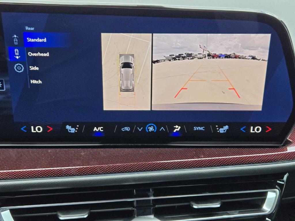 new 2026 Chevrolet Traverse car, priced at $54,239