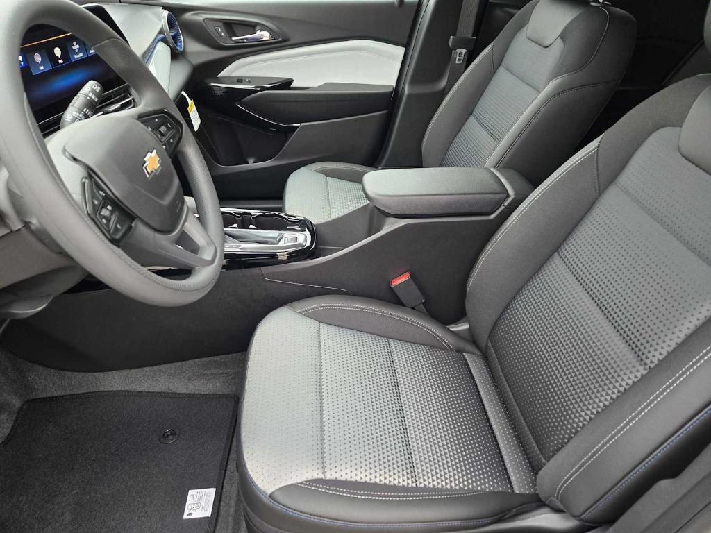new 2026 Chevrolet Trax car, priced at $25,885