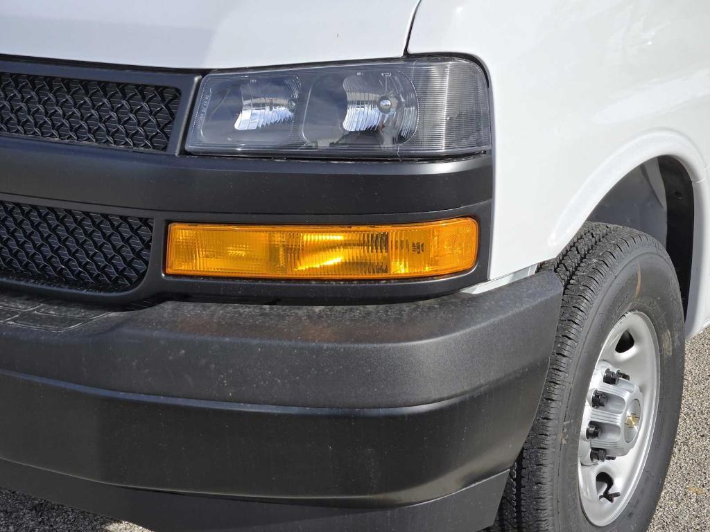 new 2026 Chevrolet Express 2500 car, priced at $47,185