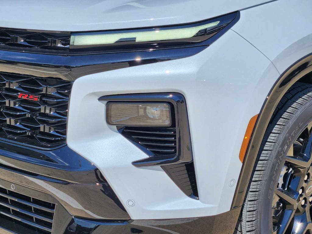 new 2026 Chevrolet Traverse car, priced at $60,310