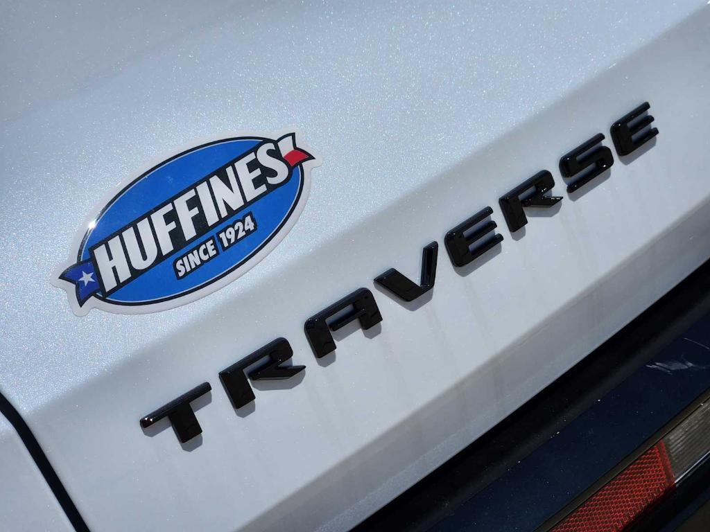 new 2026 Chevrolet Traverse car, priced at $60,310