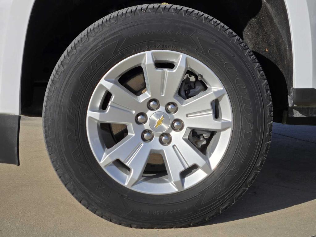 used 2022 Chevrolet Colorado car, priced at $18,677