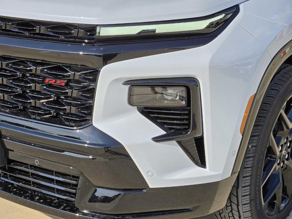 new 2026 Chevrolet Traverse car, priced at $60,310