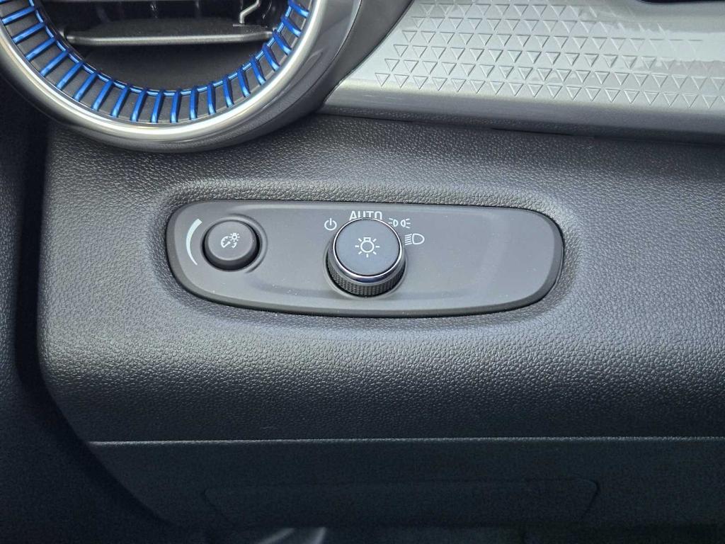 new 2026 Chevrolet Trax car, priced at $26,280