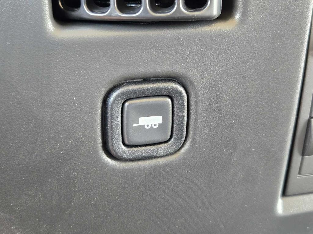 new 2026 Chevrolet Express 3500 car, priced at $55,815
