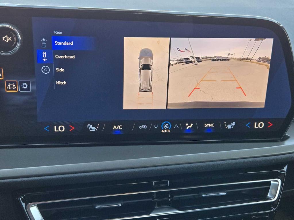 new 2026 Chevrolet Traverse car, priced at $48,040