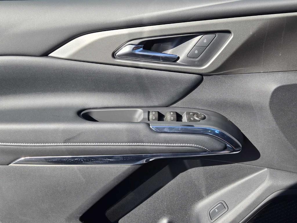 new 2026 Chevrolet Traverse car, priced at $48,040